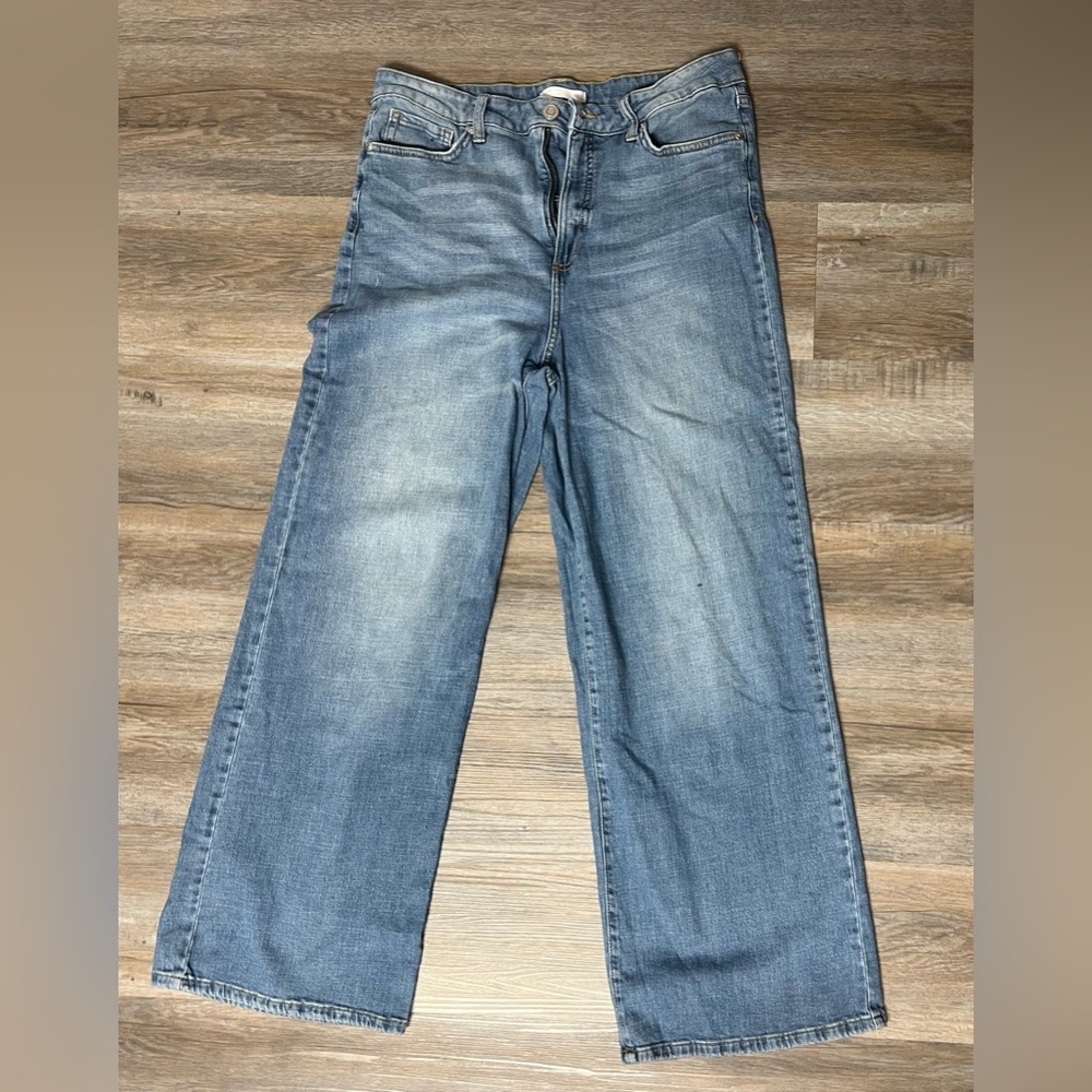Carrie Underwood Wide Leg Jeans High Waist
